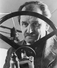 讲武堂：时隔七八十年，保时捷竟然又上战场了？